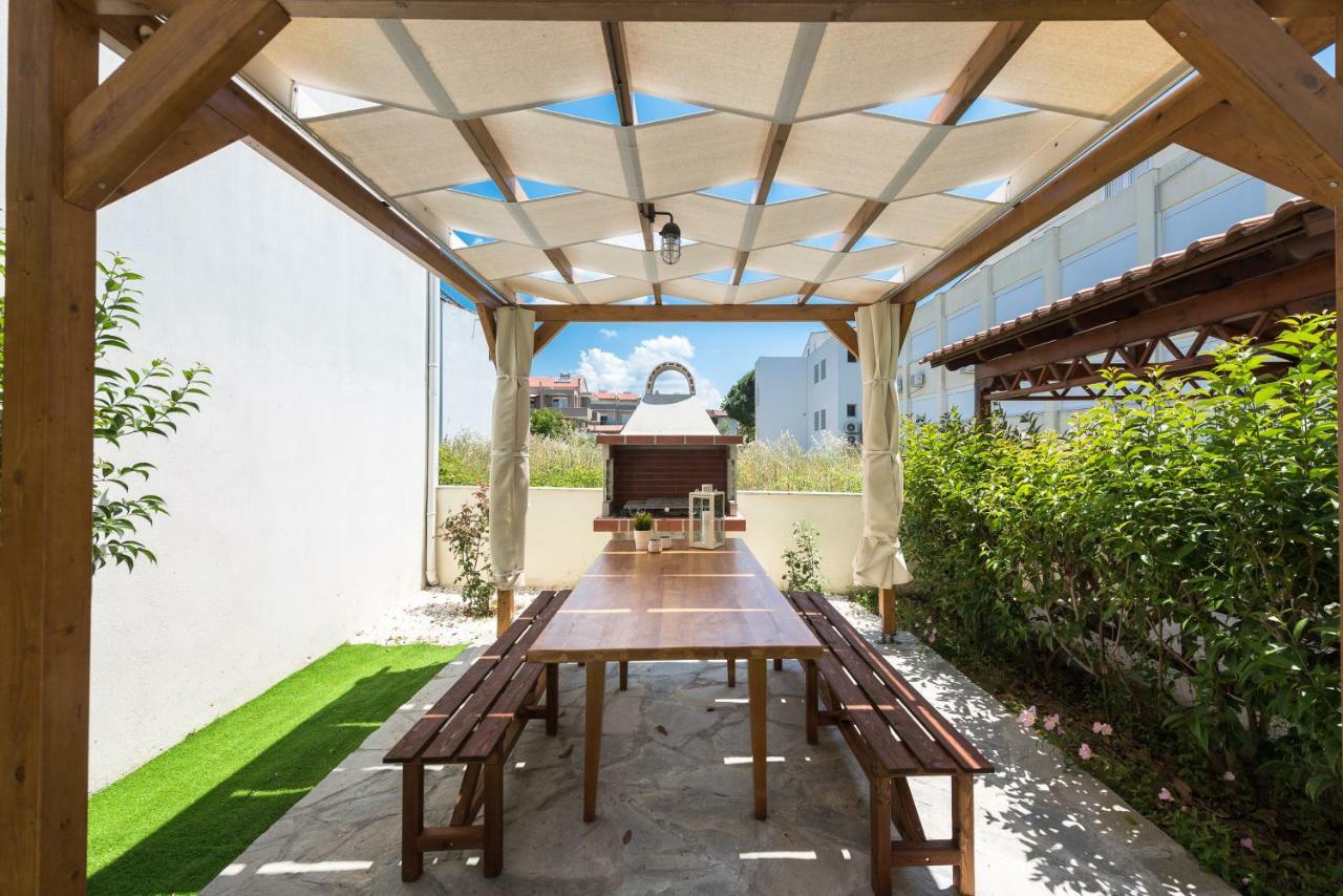 Nikiti Maisonette On The Beach By Luxlikehome Nikiti (Sithonia) Exterior photo